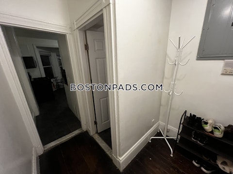 Hillside St. Boston photo 12