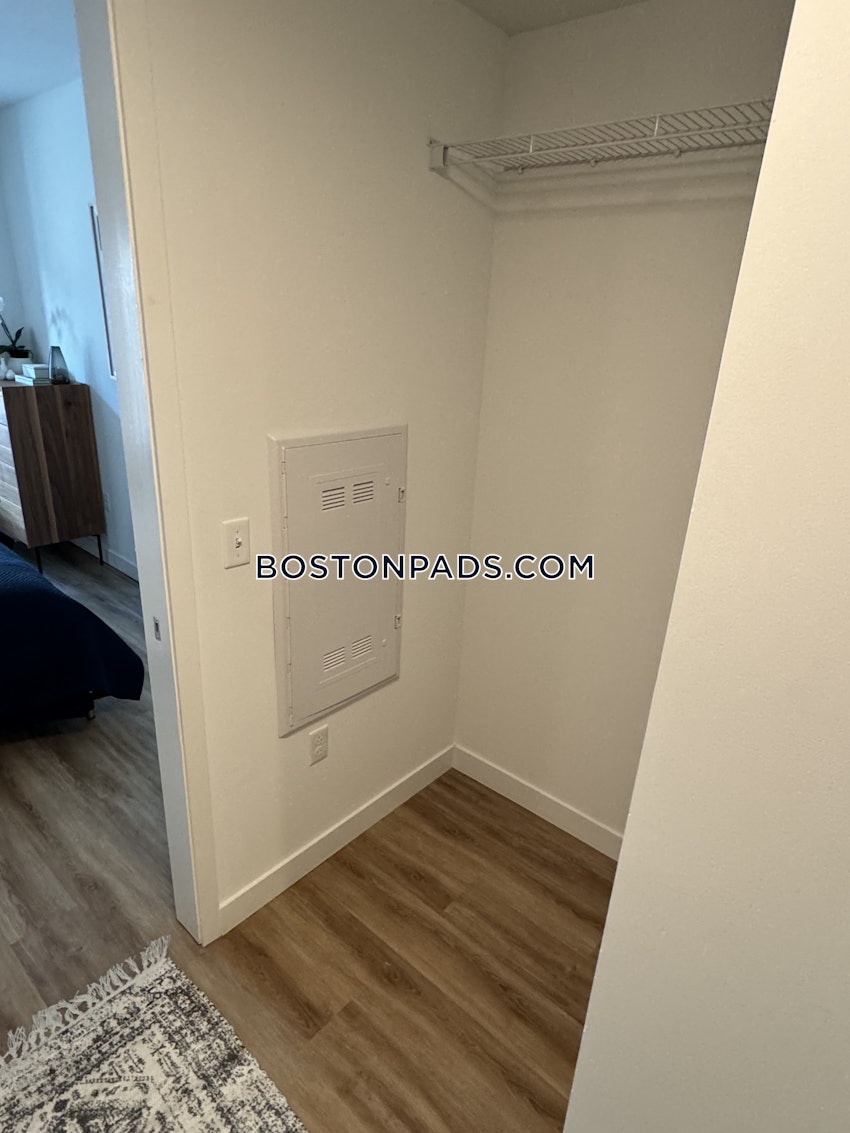 BOSTON - SEAPORT/WATERFRONT - 1 Bed, 1 Bath - Image 20