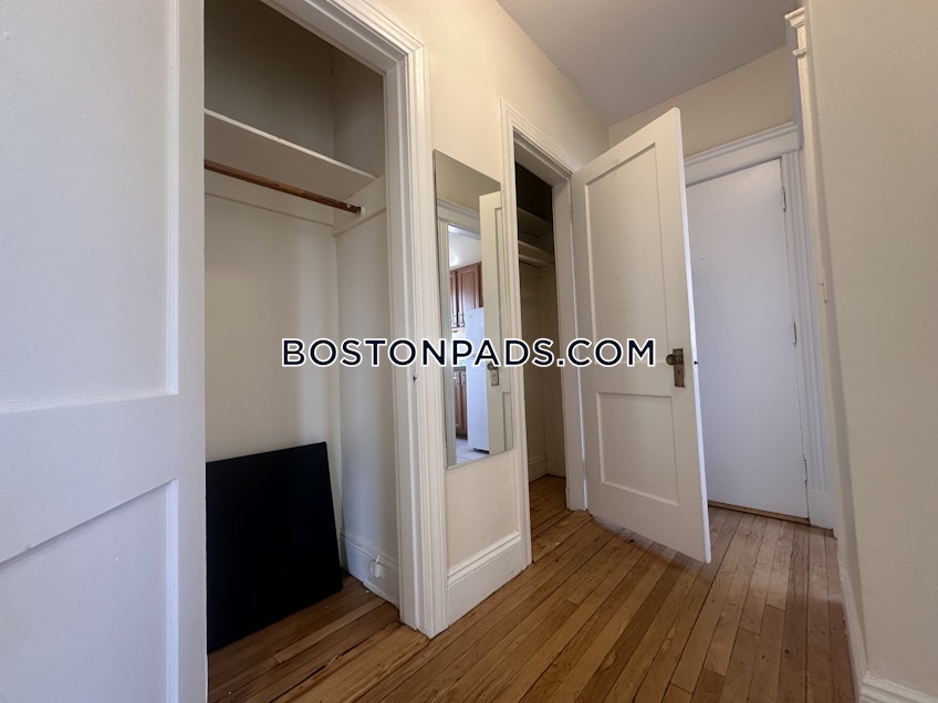 Brookline - $1,900+ /month