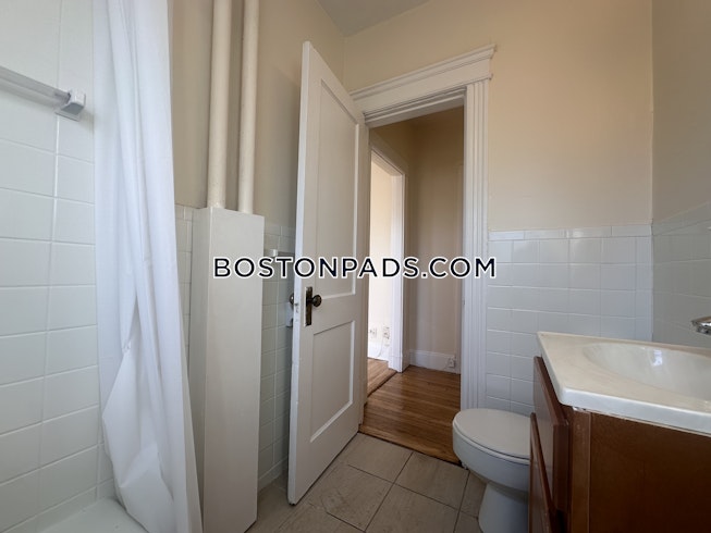 Brookline - $1,900+ /mo