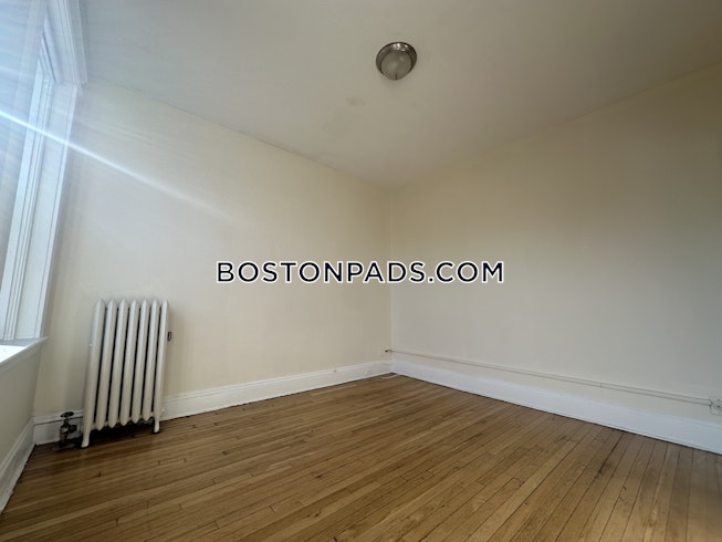 Brookline - $1,900+ /mo