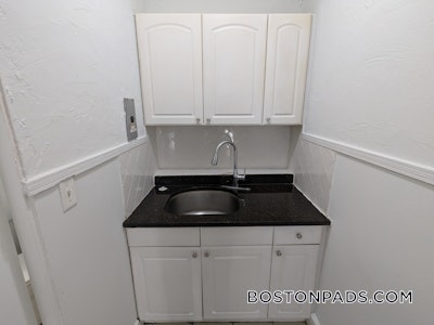 Dorchester Apartment for rent 1 Bedroom 1 Bath Boston - $2,100