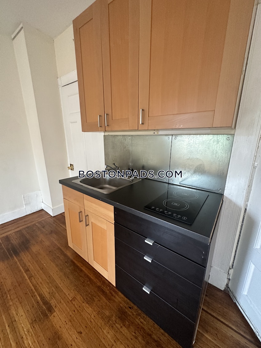 Boston - $2,000+ /month