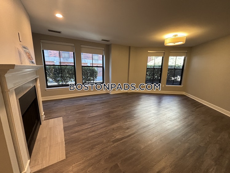 Harcourt St., Boston