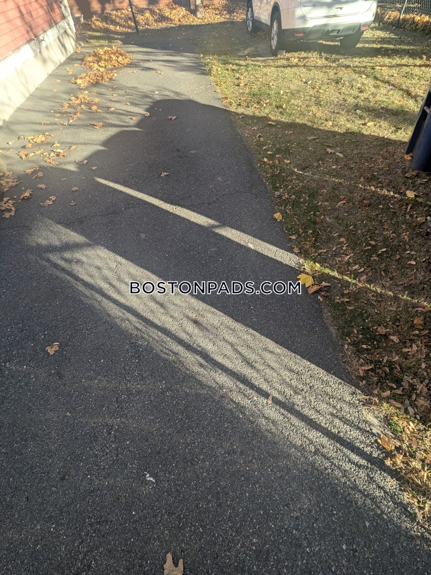 Boston - $3,500+ /month