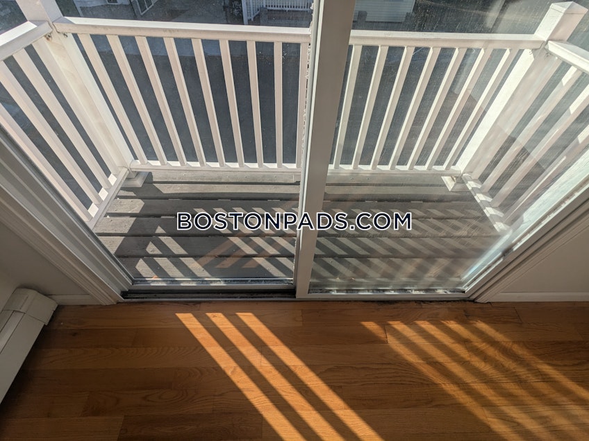 Boston - $3,500+ /month