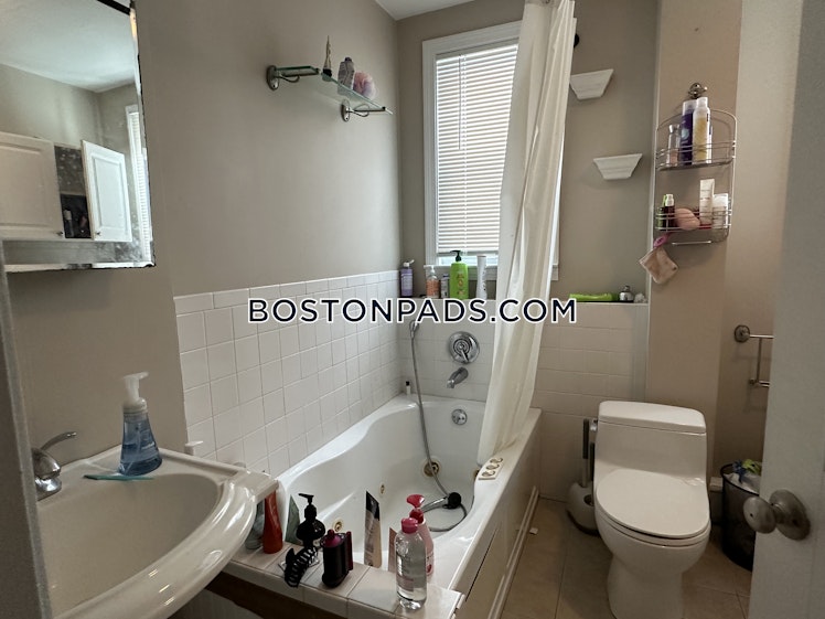 Calumet St., Roxbury Crossing