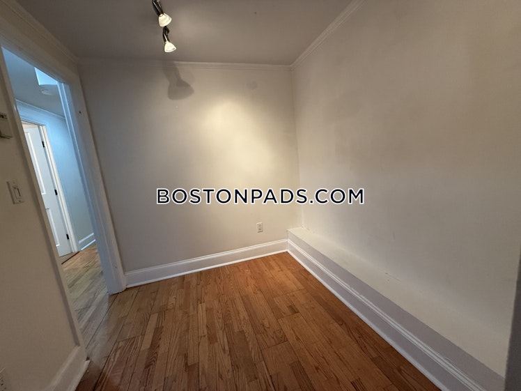 Columbus Ave., Boston