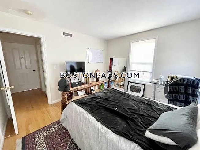 Boston - $7,900+ /mo