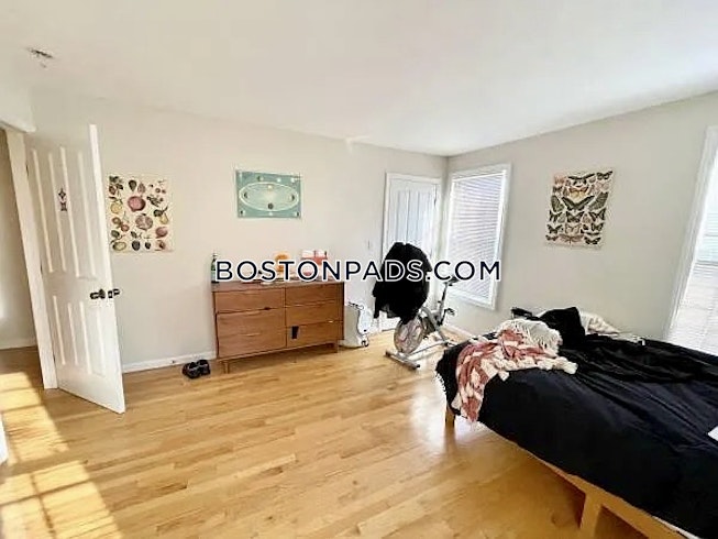 Boston - $7,900+ /mo
