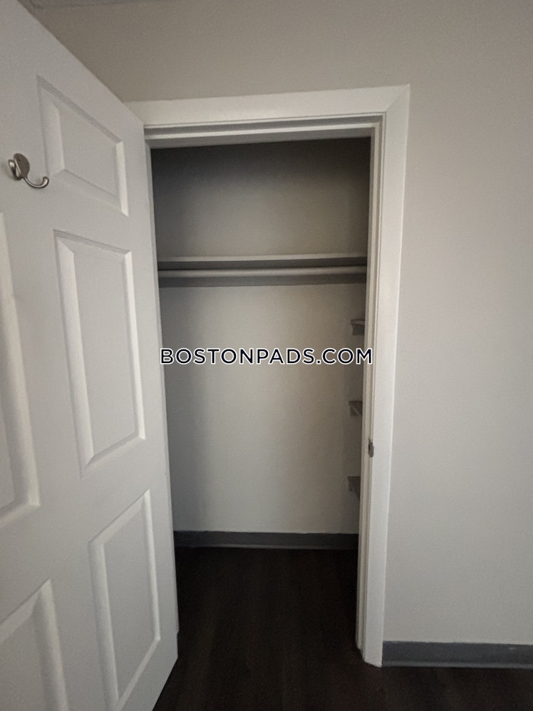 Meridian St., Boston