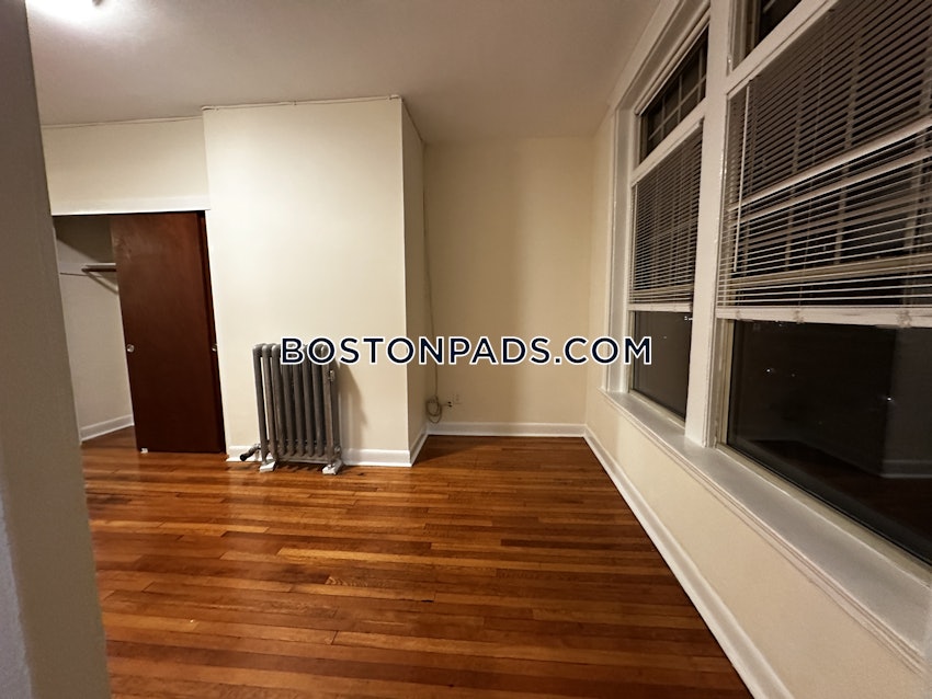 BOSTON - ALLSTON/BRIGHTON BORDER - 1 Bed, 1 Bath - Image 6