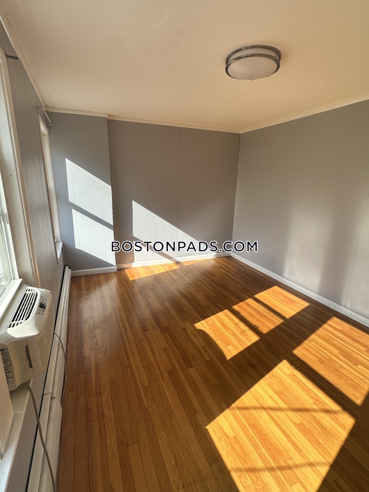 High Street Place, Brookline