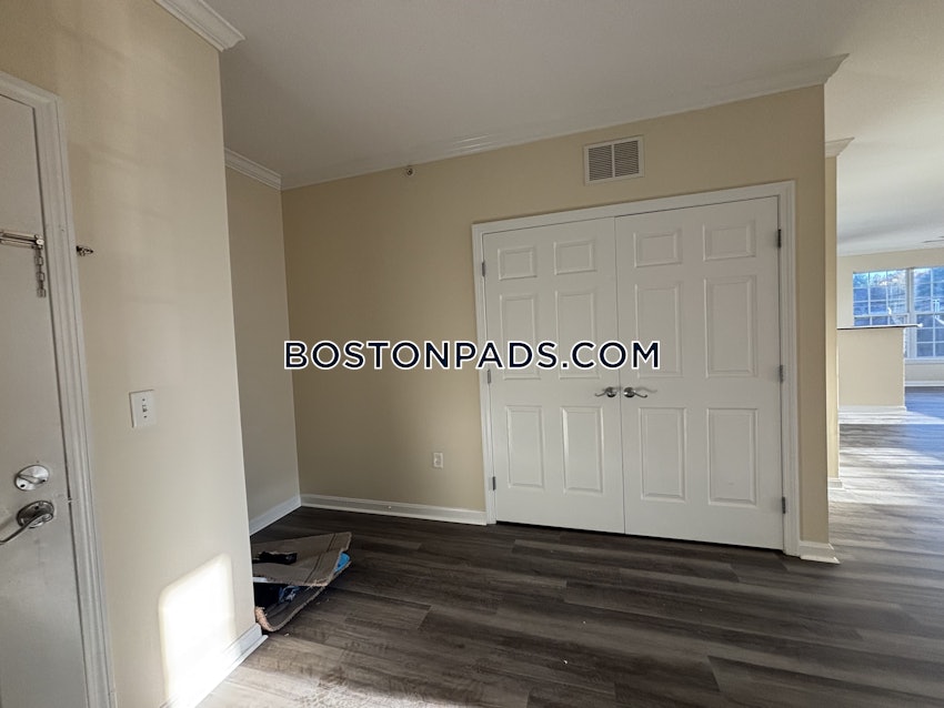 ANDOVER - 2 Beds, 2 Baths - Image 14