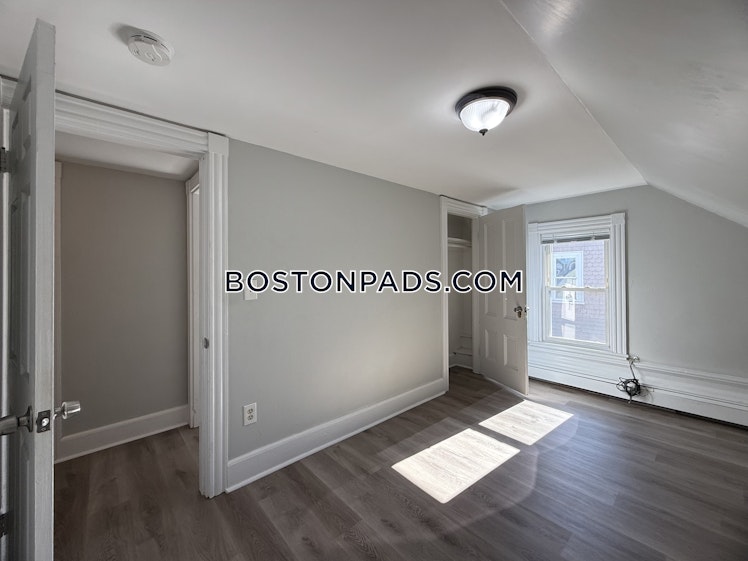 Swetts Ct., Watertown