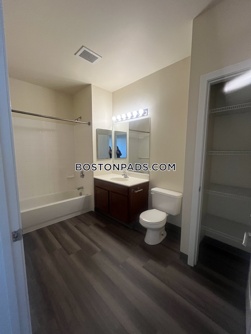 ANDOVER - 2 Beds, 2 Baths - Image 15