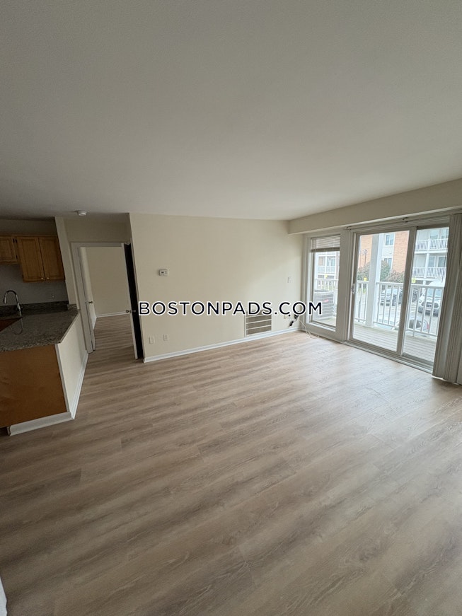 Woburn - $2,050+ /mo