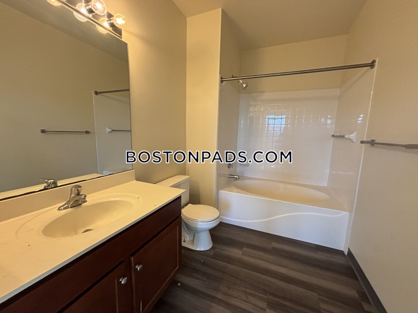 ANDOVER - 2 Beds, 2 Baths - Image 23