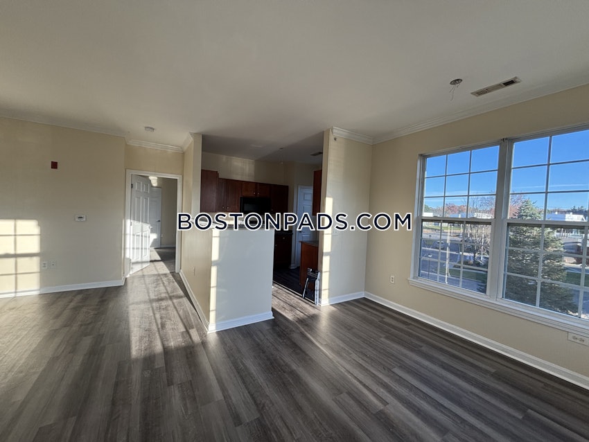 ANDOVER - 2 Beds, 2 Baths - Image 8