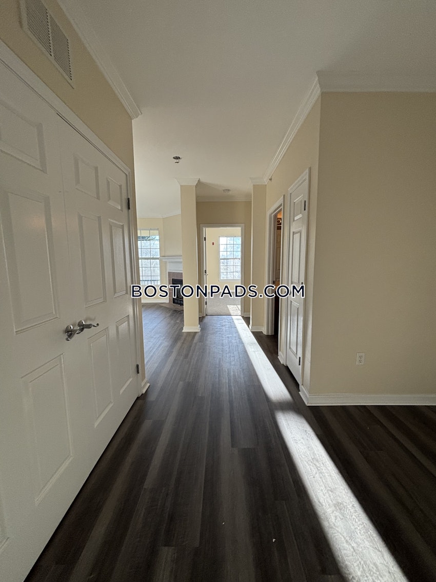 ANDOVER - 2 Beds, 2 Baths - Image 32