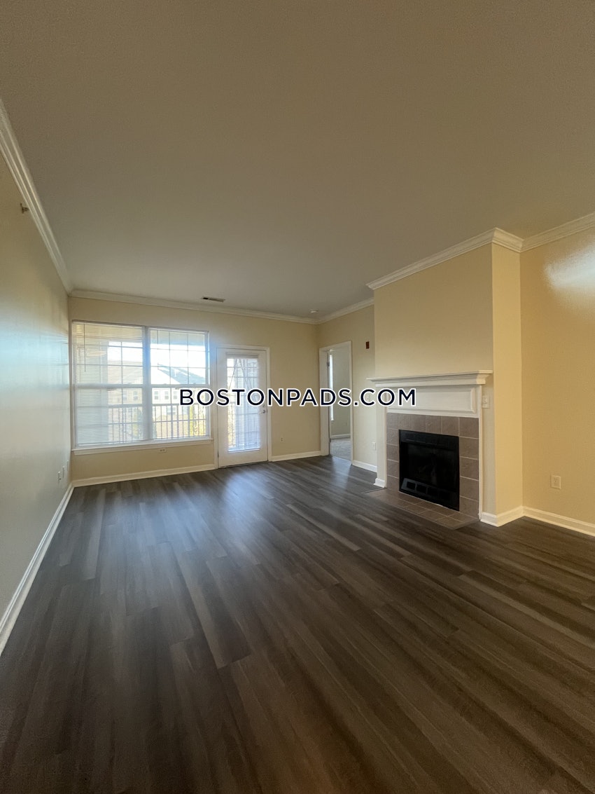 ANDOVER - 2 Beds, 2 Baths - Image 13