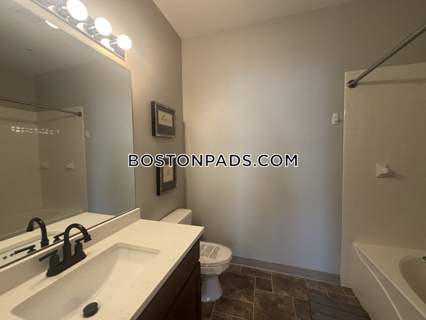 ANDOVER - 2 Beds, 2 Baths - Image 11