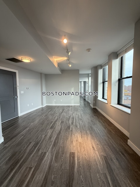 Central Ave. Lynn photo 3