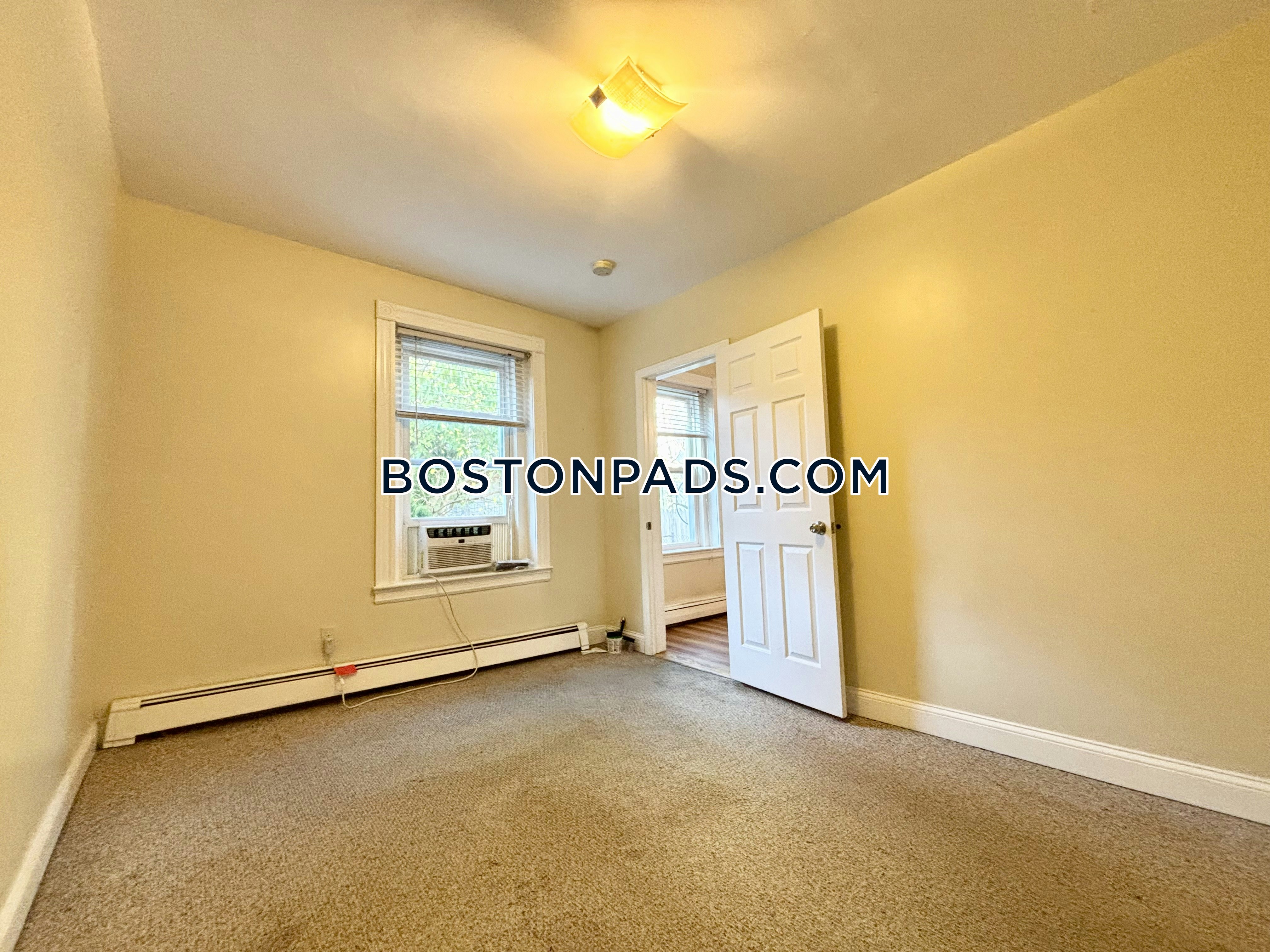 Boston - 2 Beds, 1 Baths
