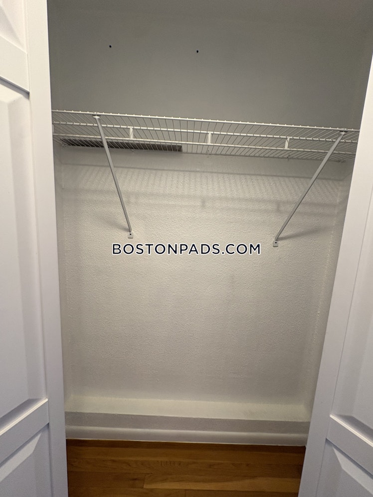 Green St., Brookline