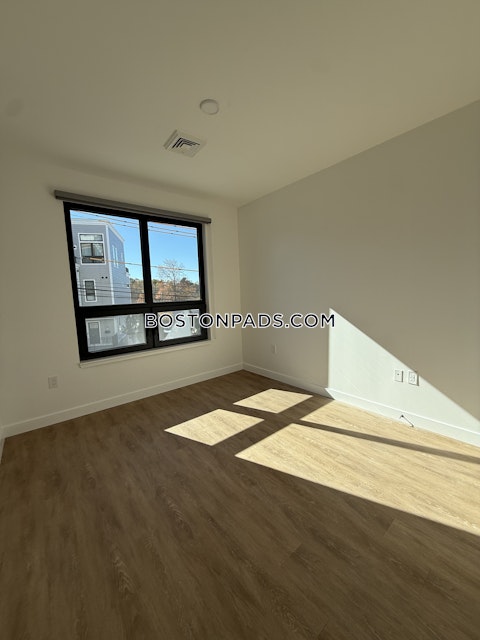 Gardner St. Boston photo 14