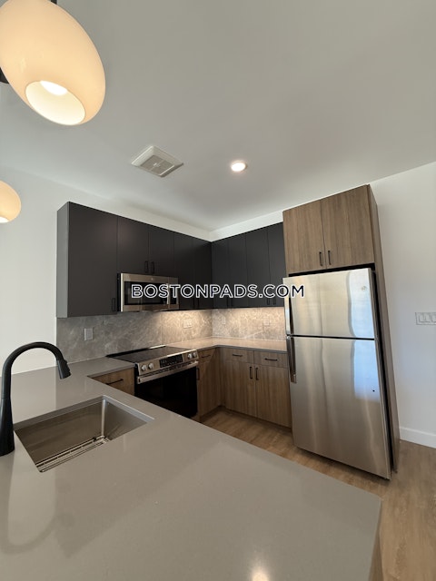 Gardner St. Boston photo 3