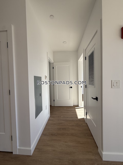 Gardner St. Boston photo 7