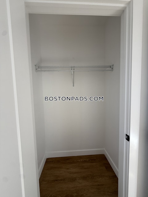 Gardner St. Boston photo 9