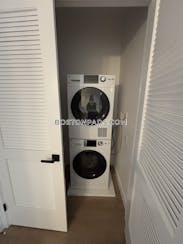 West Roxbury 1 Bed 1 Bath Boston - $2,500 No Fee