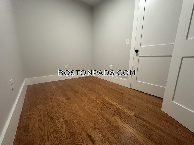 Marginal St., Boston