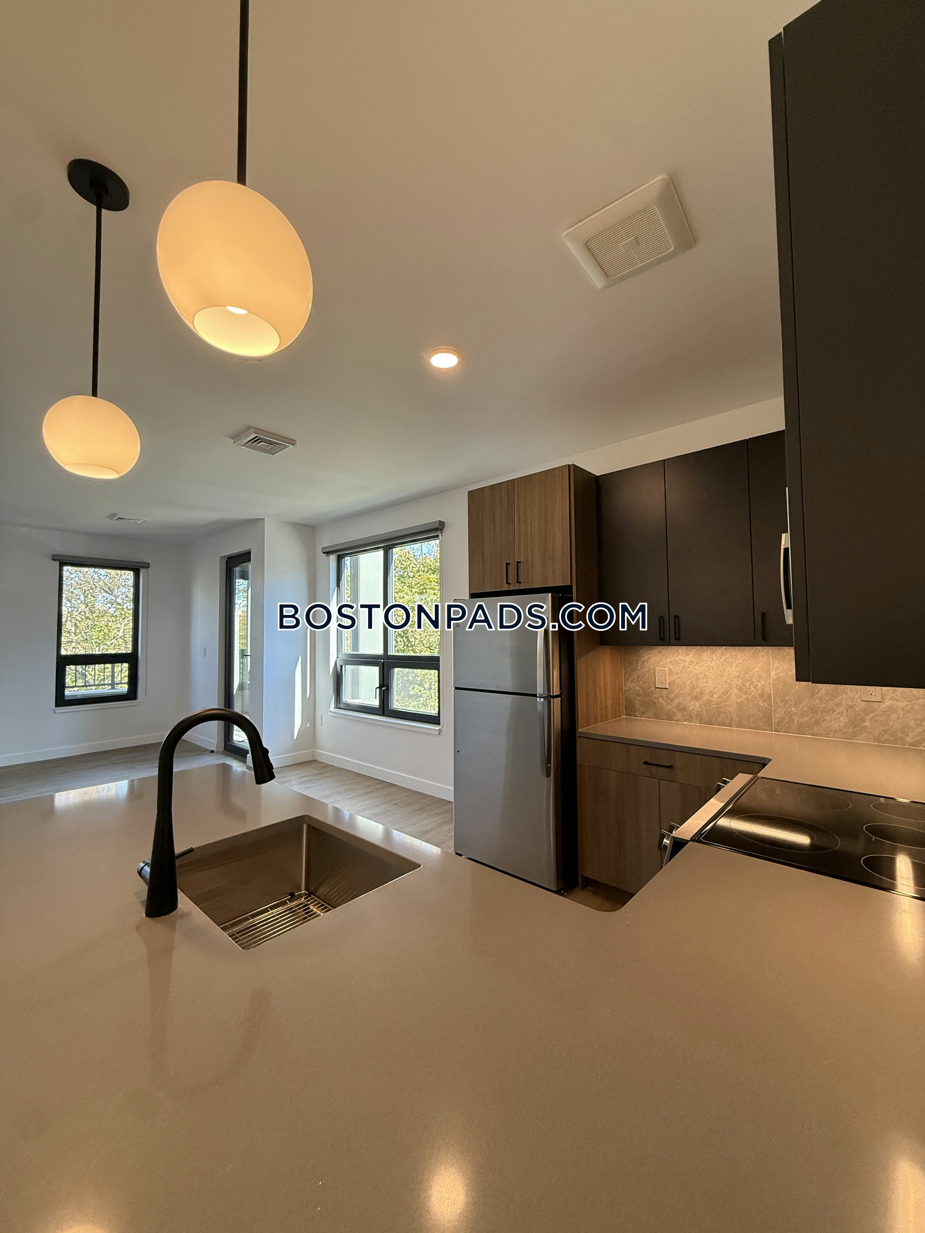 West Roxbury, Boston, MA - 2 Beds, 2 Baths - $4,200 - ID#8005923