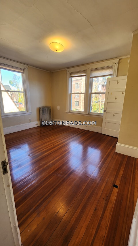 Strathmore Rd. Boston photo 19