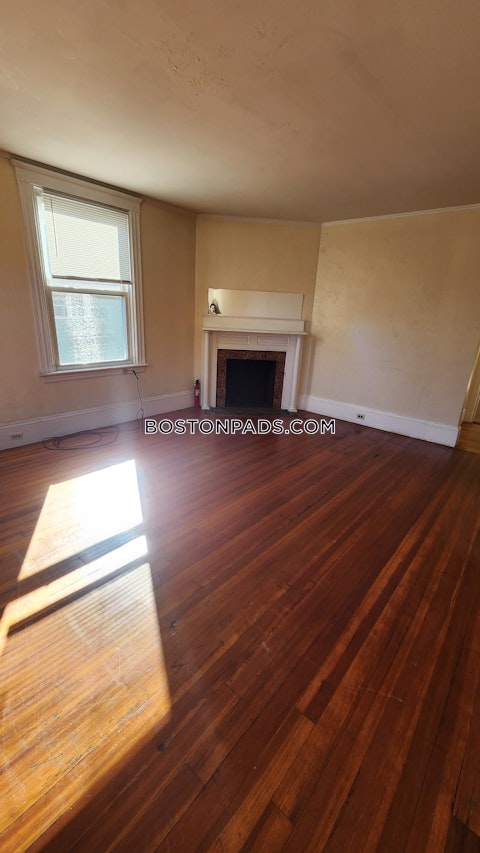 Strathmore Rd. Boston photo 24