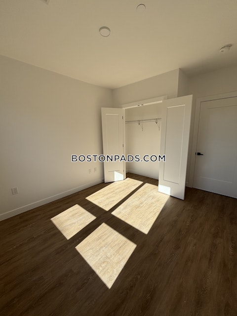 Gardner St. Boston photo 4