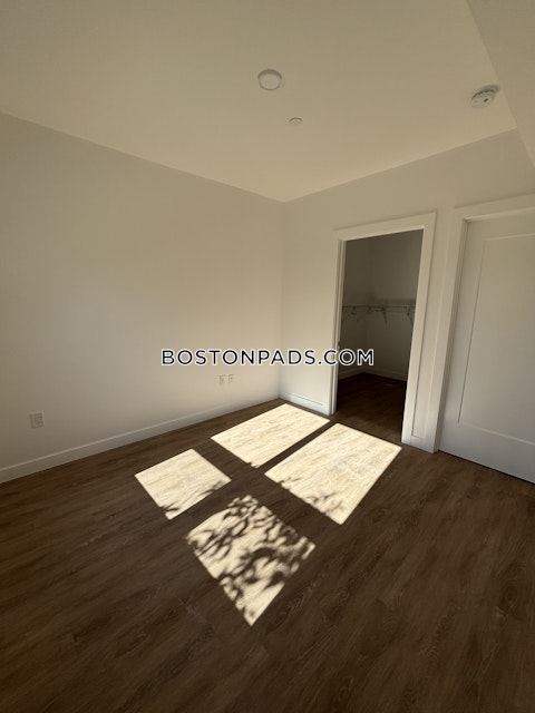 Gardner St. Boston photo 3