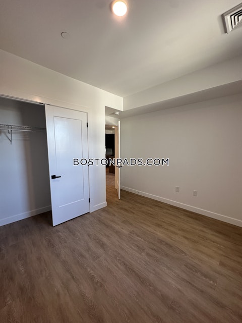 Gardner St. Boston photo 5