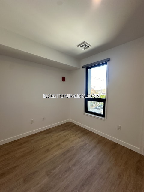 Gardner St. Boston photo 9