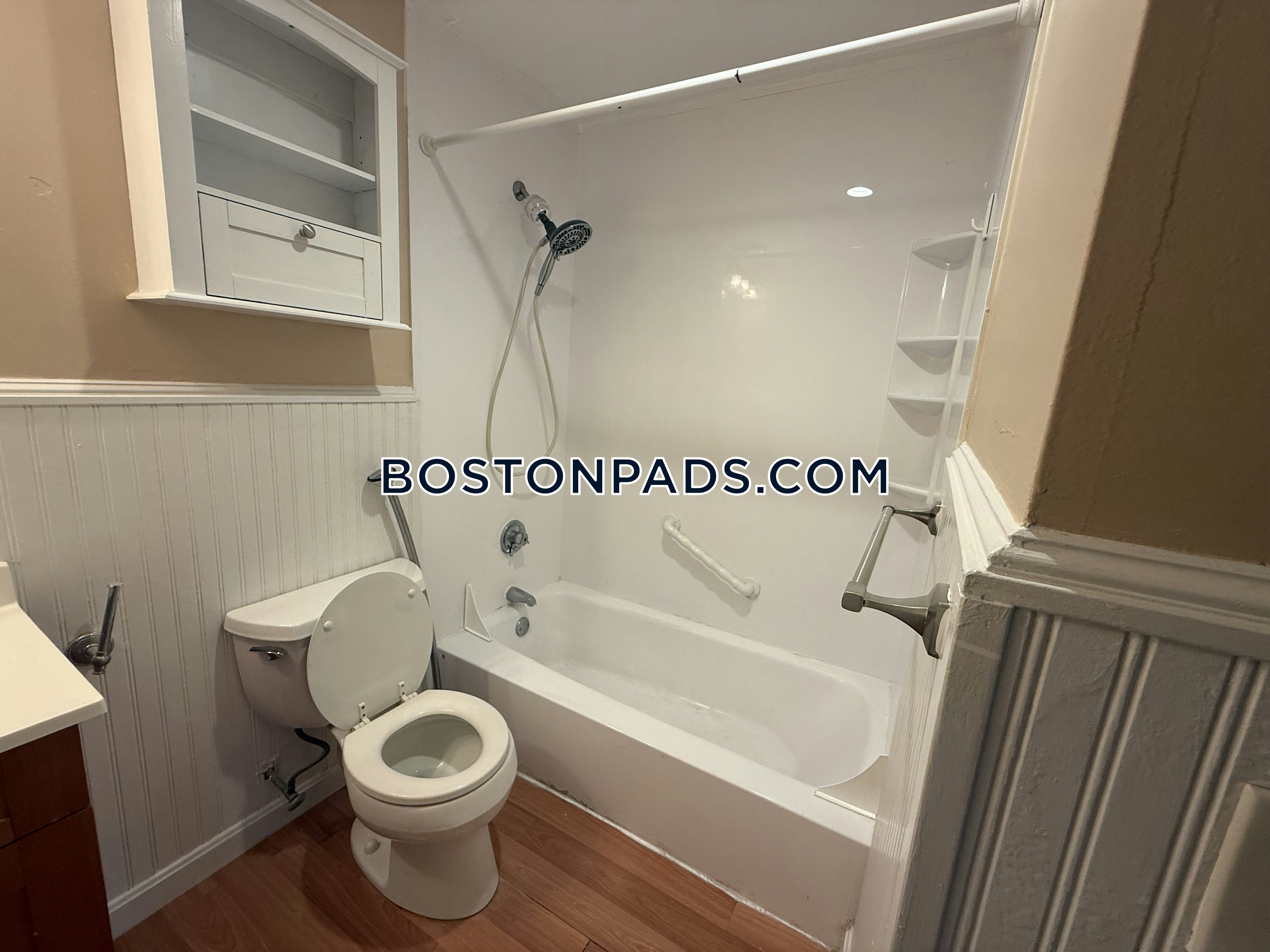 Bridgewater - 2 Beds, 1 Baths