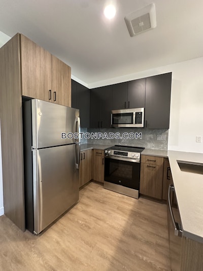 West Roxbury Apartment for rent 1 Bedroom 1 Bath Boston - $3,200 No Fee