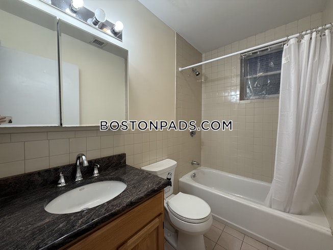 Boston - $4,950+ /mo