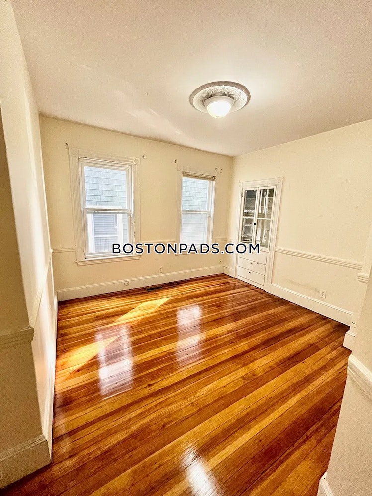 Bucknam St., Roxbury Crossing