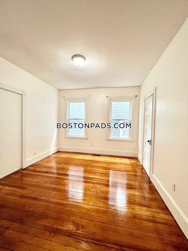 Bucknam St., Roxbury Crossing