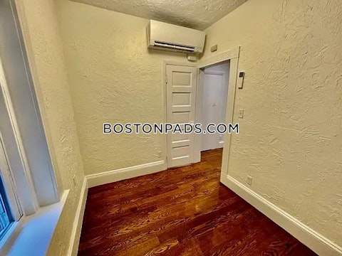 Garden Court St. Boston photo 2