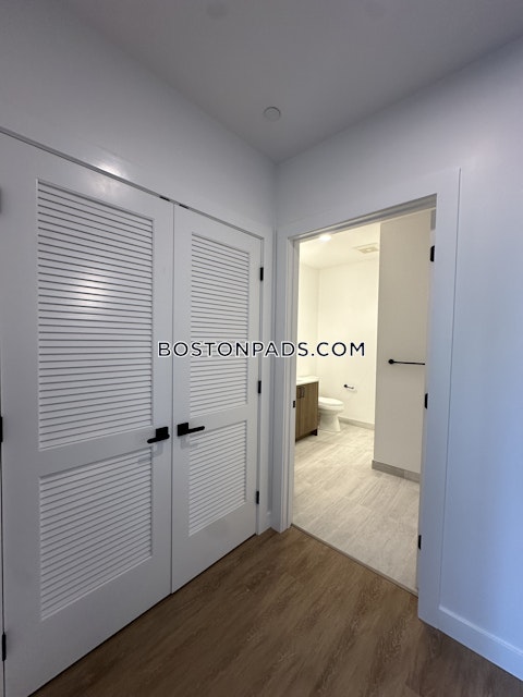 Gardner St. Boston photo 3