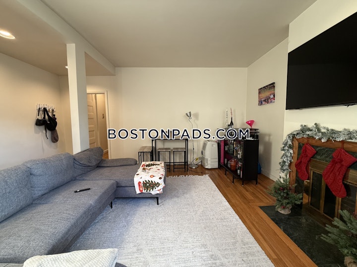 northeasternsymphony-3-beds-1-bath-boston-5950-8008458 